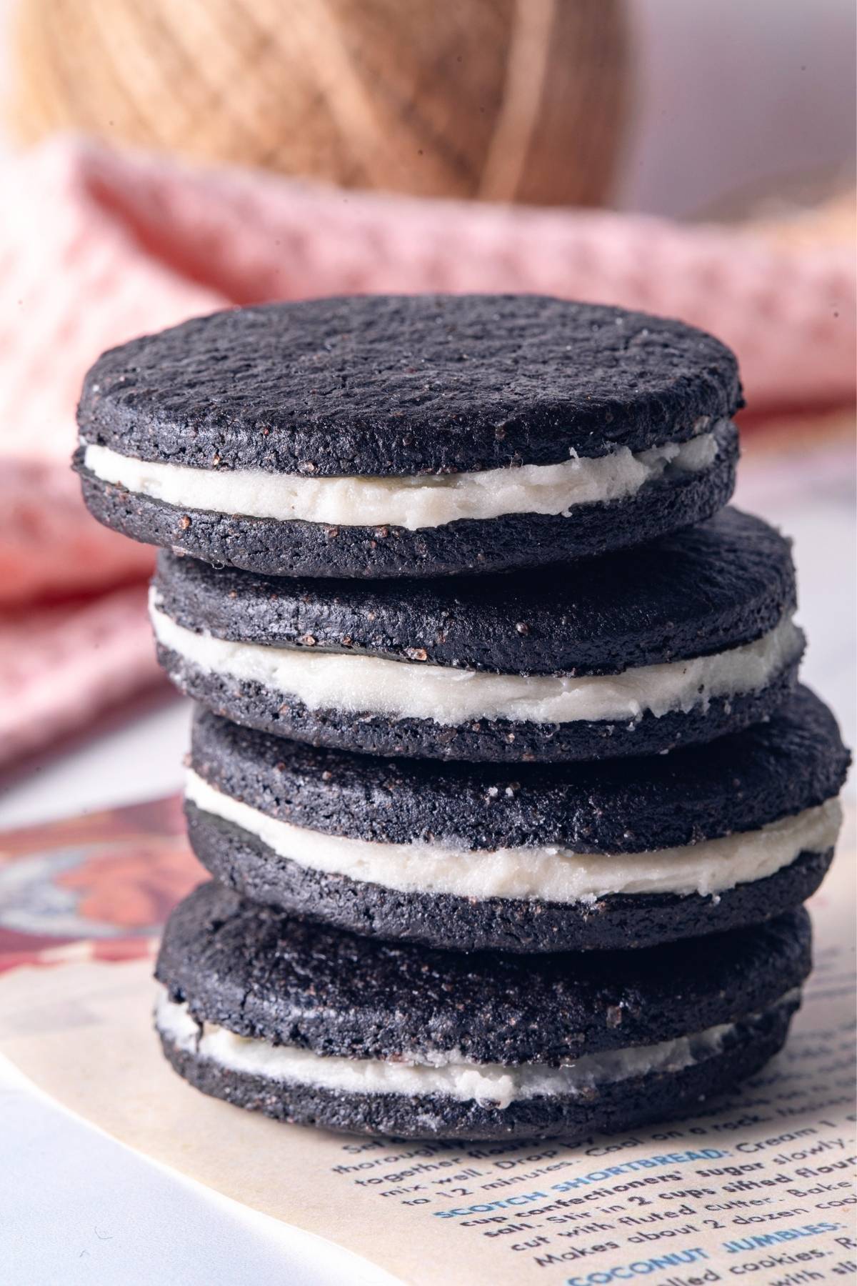 Crispy Chocolate Sandwich Cookies